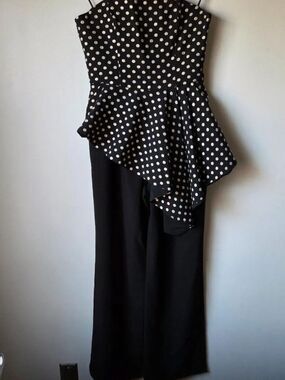 NWT BLACK HALO EVE FORMAL / COCKTAIL POLKA DOT TUBE JUMPSUIT SIZE 8 / SMALL